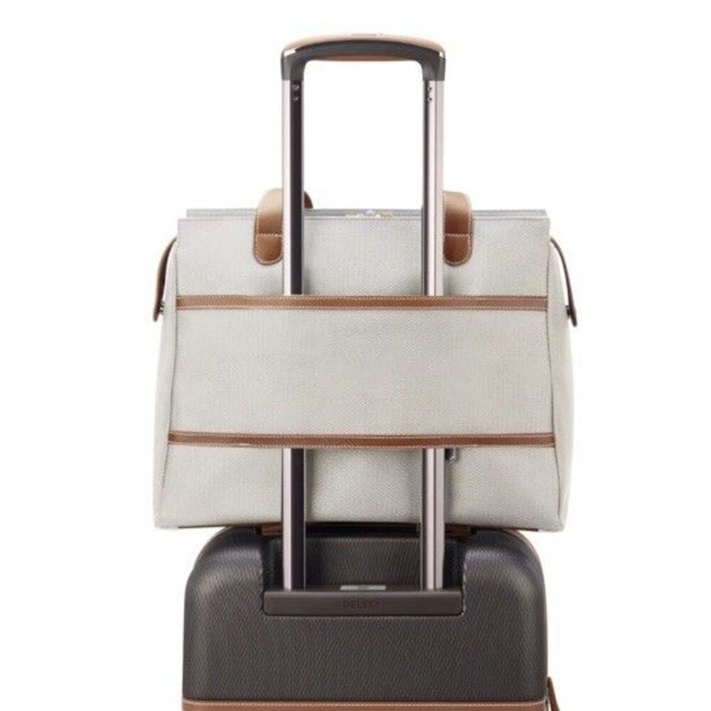 Delsey Chatelet Air 2.0 Shoulder Bag - Picture 2 of 16